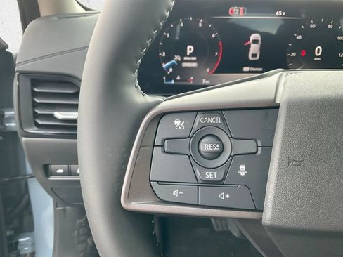 New 2026 Nissan Sentra SV w/ SV Convenience Package FWD image 26
