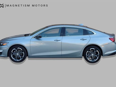 Used 2024 Chevrolet Malibu LT FWD image 3
