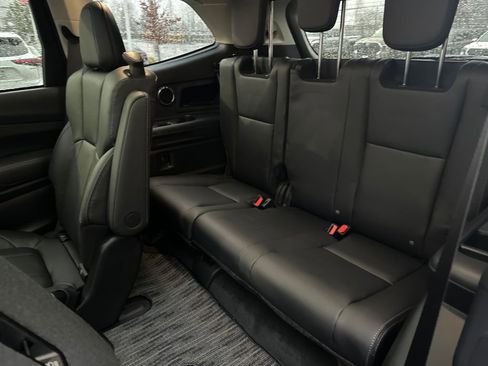Used 2025 Subaru Ascent Touring image 15