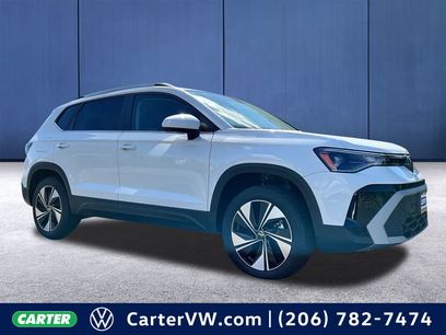 New 2025 Volkswagen Taos SE