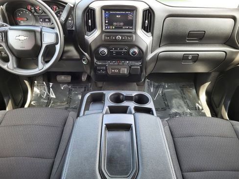 Used 2025 Chevrolet Silverado 2500 Custom w/ Custom Convenience Package image 18