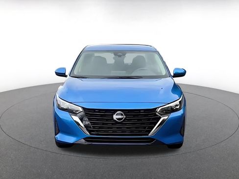 Used 2025 Nissan Sentra SV FWD image 4