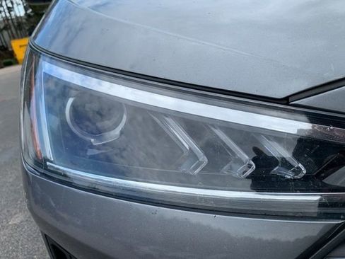 Used 2019 Hyundai Elantra SEL image 13