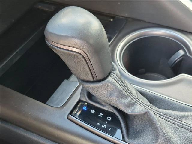 Used 2023 Toyota Camry SE FWD image 11