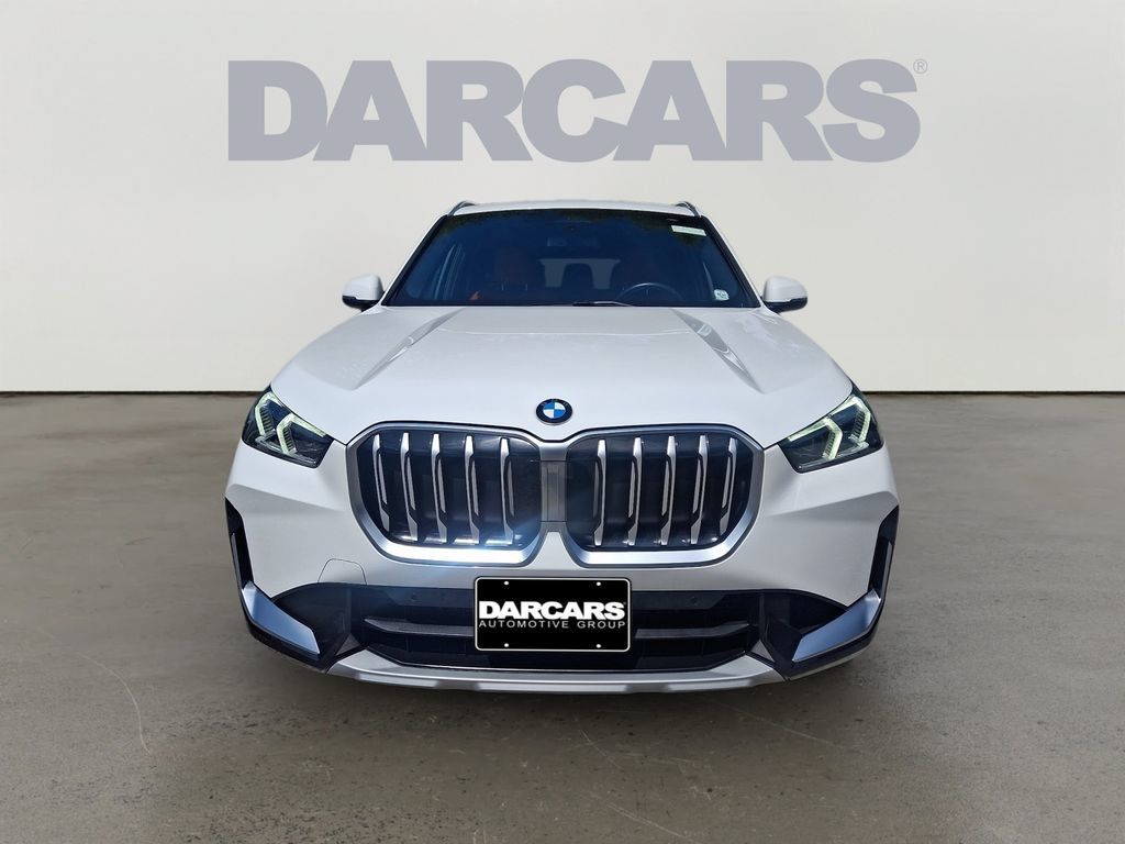 Used 2025 BMW X1 xDrive28i w/ Convenience Package AWD/4WD image 2