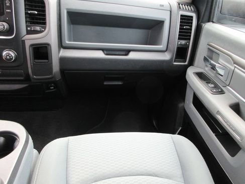 Used 2013 RAM 1500 Tradesman w/ PWR & Remote Entry Group AWD/4WD image 25