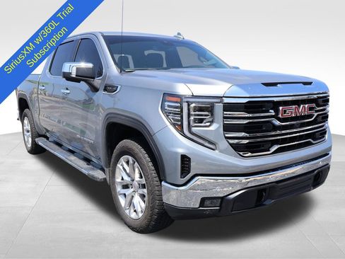 Used 2025 GMC Sierra 1500 SLT w/ SLT Premium Plus Package AWD/4WD image 12