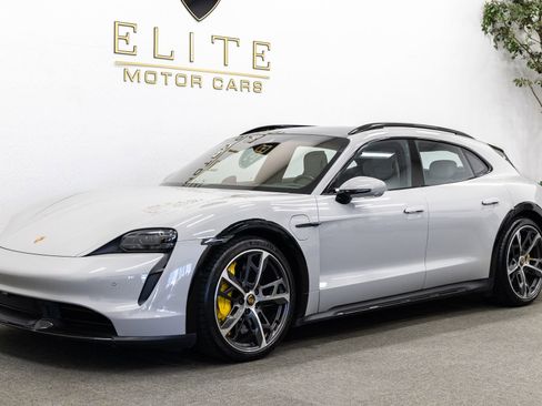 Used 2021 Porsche Taycan Turbo S image 1