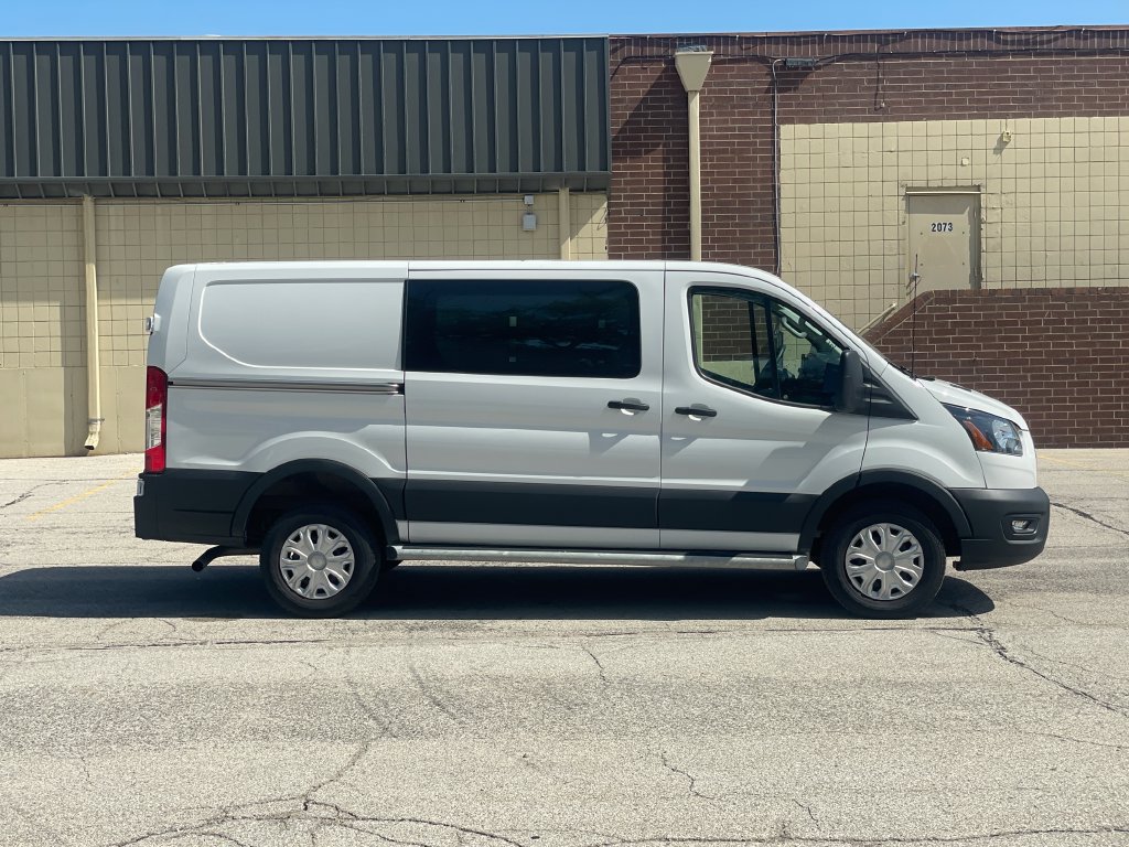 Used 2025 Ford Transit 250 Low Roof w/ Exterior Upgrade Package RWD image 6