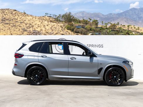 Used 2025 BMW X5 M60i AWD/4WD image 6