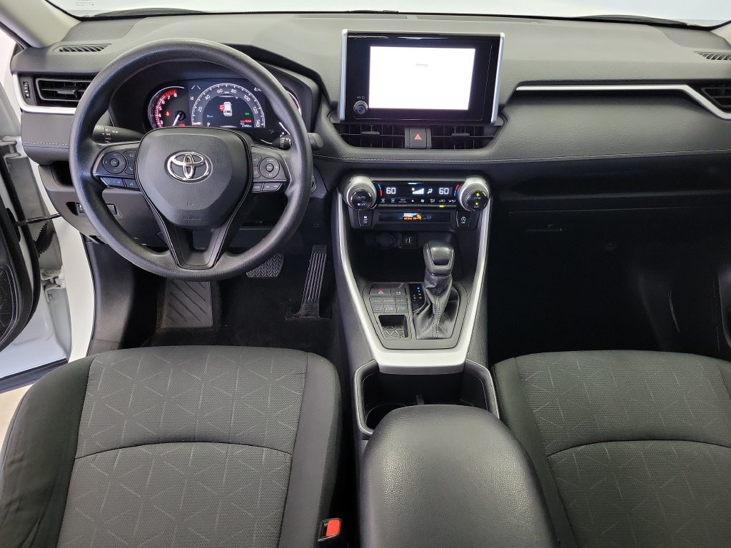 Used 2024 Toyota RAV4 XLE AWD/4WD image 15