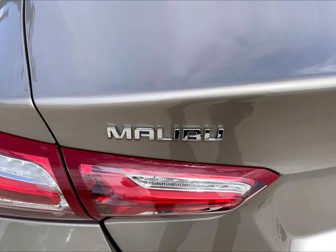 Used 2024 Chevrolet Malibu LT FWD image 10