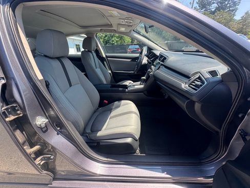 Used 2017 Honda Civic EX image 11