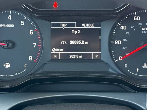 Used 2025 Chevrolet Trax LS FWD image 35