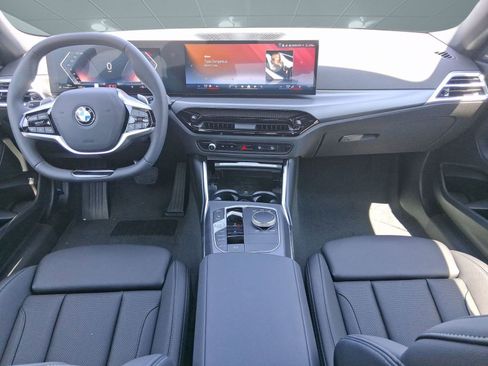 Used 2025 BMW 230i Coupe w/ Convenience Package image 15