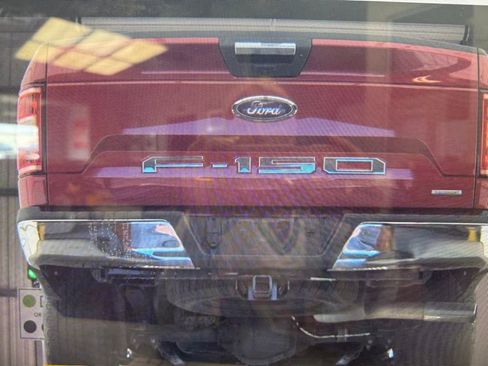Used 2020 Ford F150 XLT w/ Equipment Group 302A Luxury AWD/4WD image 7