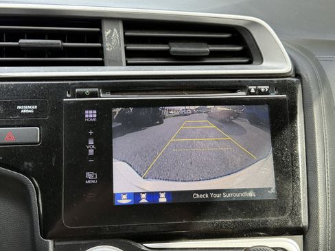 Used 2017 Honda Fit EX-L image 18