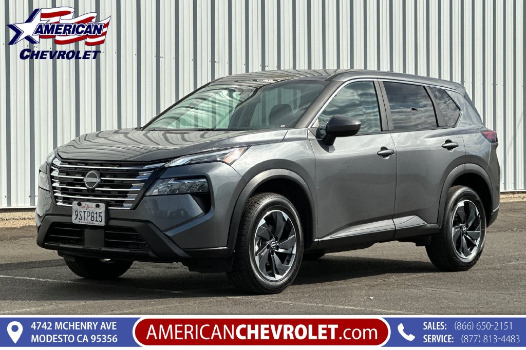 Used 2025 Nissan Rogue SV AWD/4WD image 8