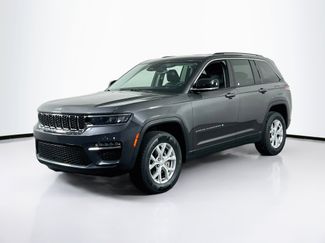 Used 2023 Jeep Grand Cherokee Limited w/ Trailer Tow Prep Group (B) AWD/4WD video 1