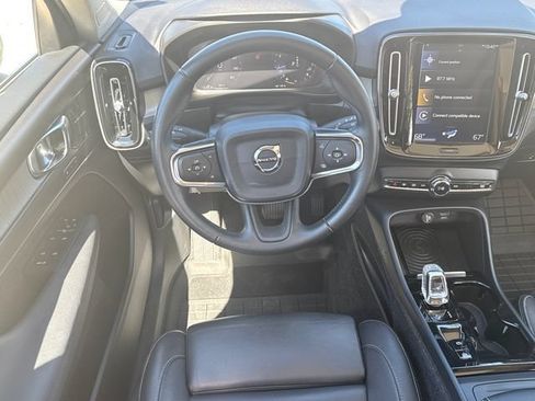 Used 2019 Volvo XC40 T5 Inscription AWD/4WD image 19
