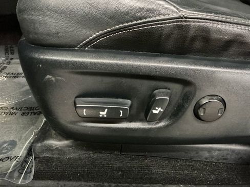 Used 2017 Toyota 4Runner Limited image 25