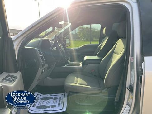Used 2019 Ford F150 XLT w/ Equipment Group 302A Luxury AWD/4WD image 12