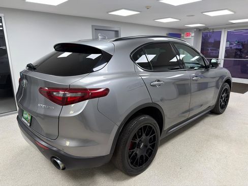 Used 2018 Alfa Romeo Stelvio Sport w/ Quick Order Package 22J Sport image 3