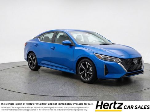 Used 2025 Nissan Sentra SV image 1