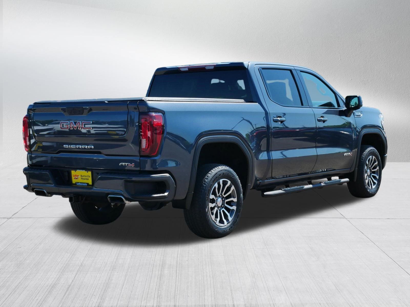 Used 2021 GMC Sierra 1500 AT4 AWD/4WD image 7