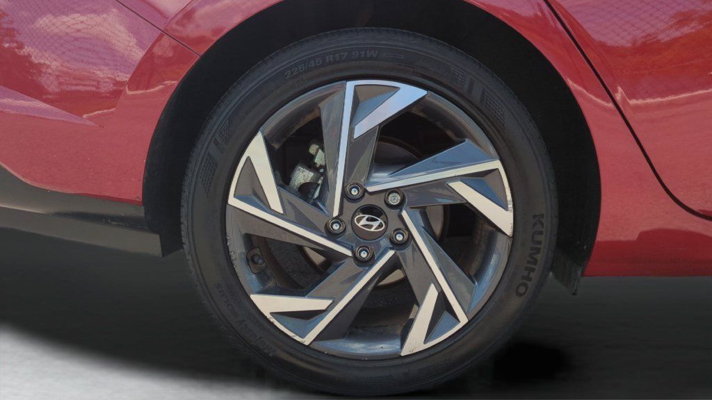 Certified 2024 Hyundai Elantra SEL w/ Convenience Package FWD image 23