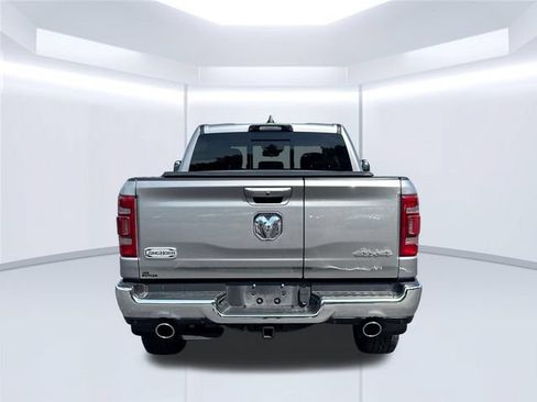 Used 2024 RAM 1500 Limited AWD/4WD image 9
