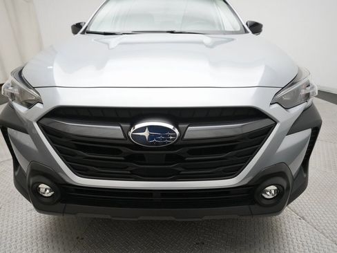 Used 2025 Subaru Outback Premium w/ Popular Package #1A image 21