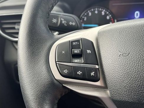 Certified 2024 Ford Explorer XLT w/ Equipment Group 202A image 28