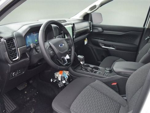 New 2025 Ford Ranger XLT w/ FX4 Off-Road Package image 8