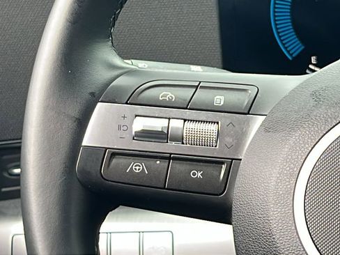 Used 2025 Hyundai Kona SEL image 23