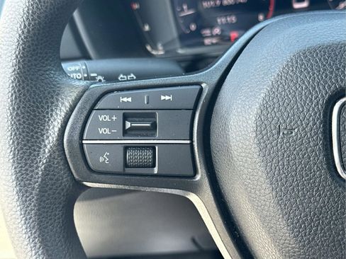 Certified 2023 Honda Accord EX image 14