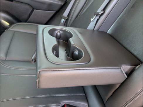 Used 2023 Buick Envision Essence image 21