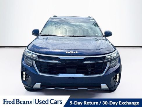 Used 2024 Kia Seltos SX w/ SX Sunroof Package AWD/4WD image 2