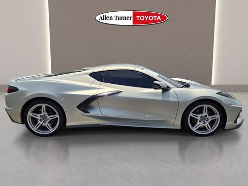 Used 2024 Chevrolet Corvette Stingray Coupe w/ 1LT RWD image 5