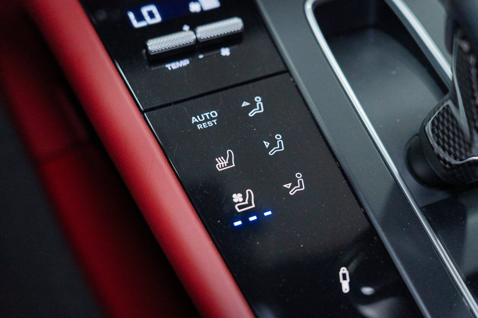 Used 2022 Porsche Macan GTS AWD/4WD image 50