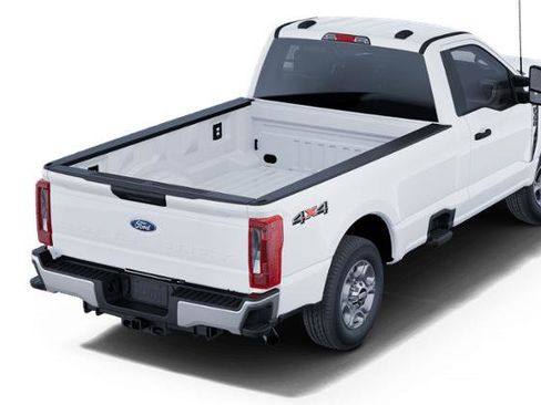 New 2025 Ford F350 XLT image 4