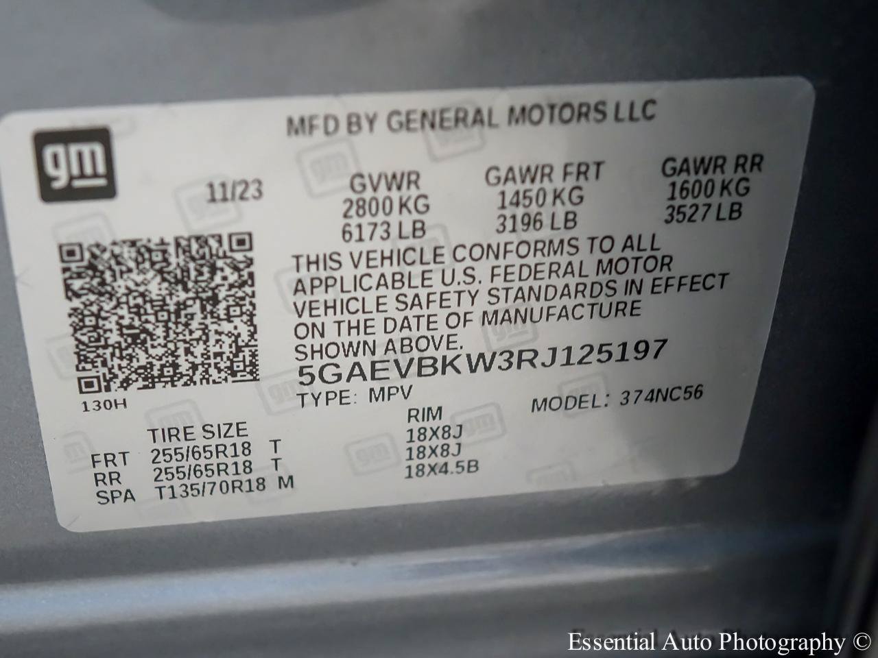 Used 2024 Buick Enclave Premium AWD/4WD image 39