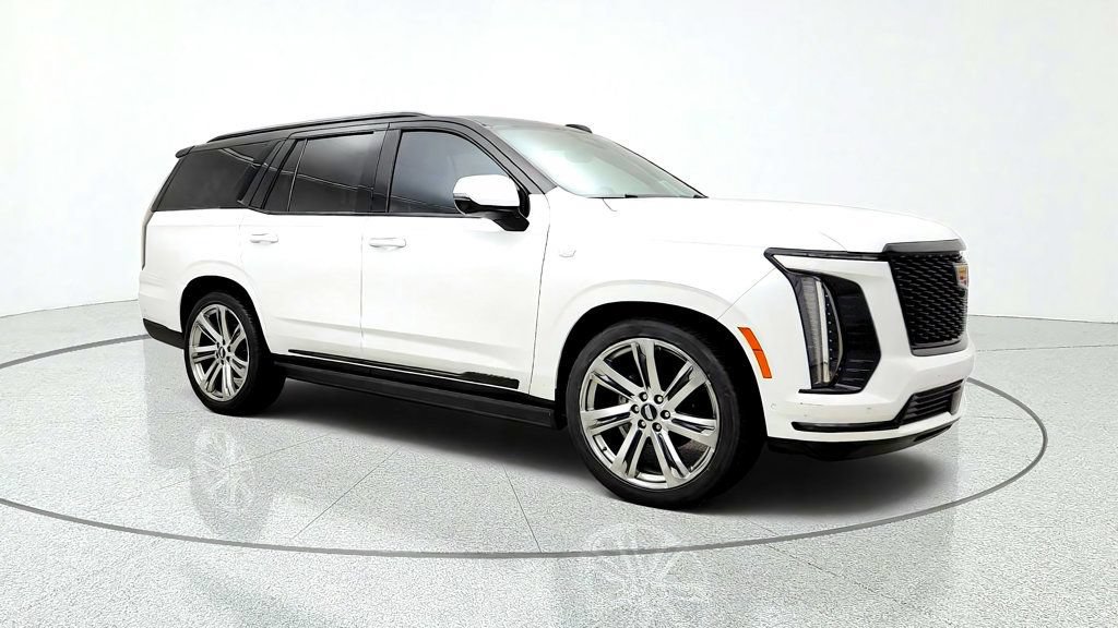 Used 2025 Cadillac Escalade Sport Platinum AWD/4WD image 3