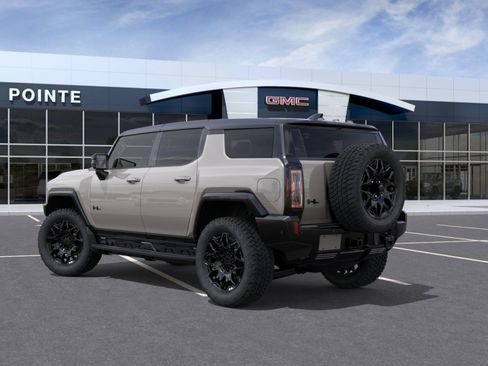 New 2026 GMC Hummer EV SUV w/ LPO, Dark Essentials Package AWD/4WD image 4