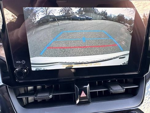 Certified 2024 Toyota Corolla LE image 29