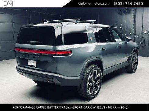 Used 2025 Rivian R1S Adventure AWD/4WD image 6