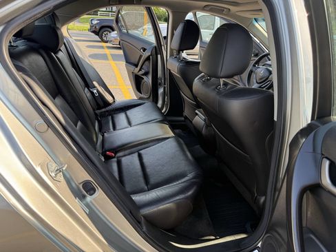 Used 2010 Acura TSX Sedan image 9