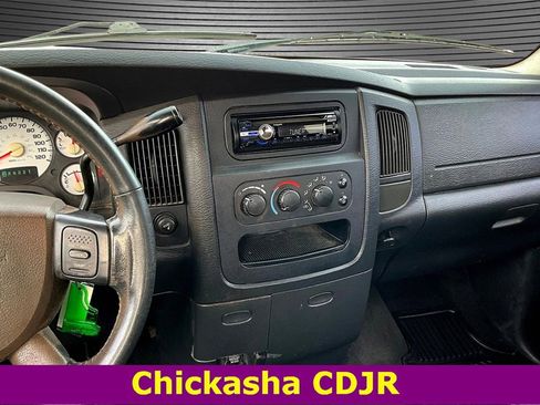 Used 2004 Dodge Ram 1500 Truck SLT w/ Trailer Tow Group image 9