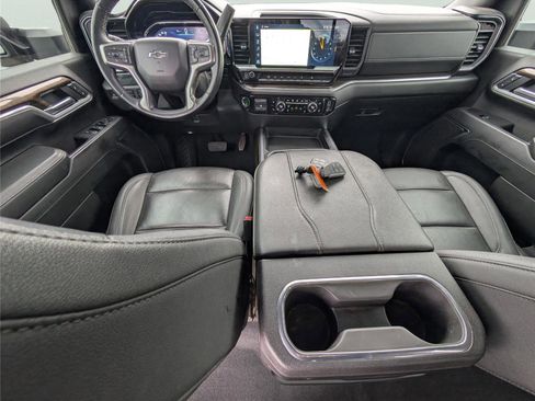 Used 2025 Chevrolet Silverado 2500 LT w/ Trail Boss Package image 32