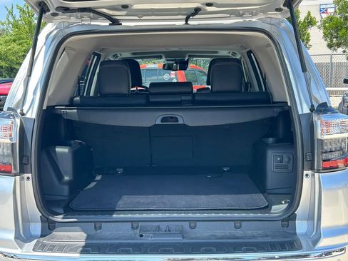 Used 2023 Toyota 4Runner Limited AWD/4WD image 13
